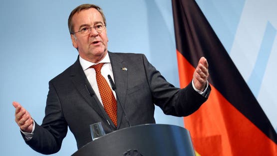 ألمانيا تتمسك بموعد تطبيق قانون الخدمة العسكرية