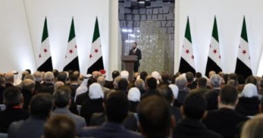 أكثر من 425 ألف سوري عادوا من دول الجوار منذ مطلع العام.. والعمل جارٍ لافتتاح خط تجاري مع لبنان عبر معبر العريضة